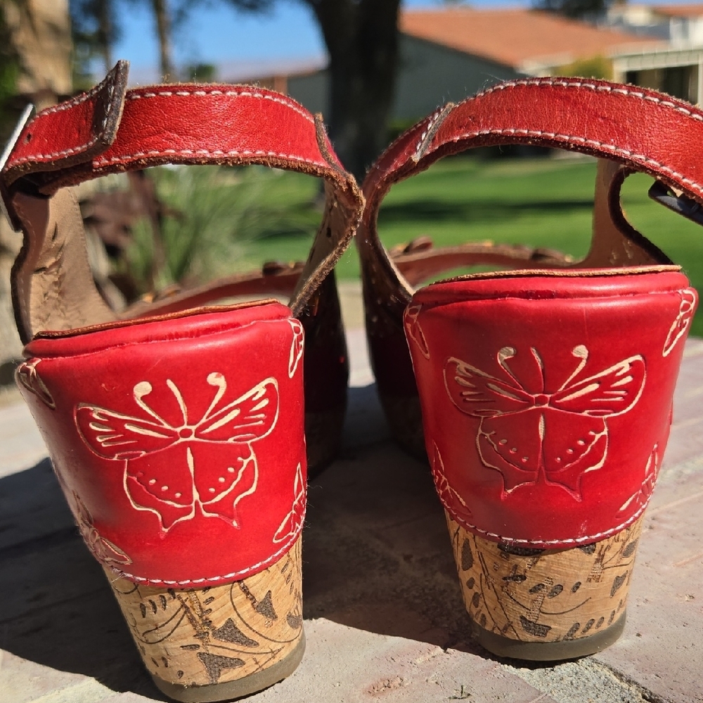 L'ATISTE Women's Floral Slingback Sandals - Red, Pink, Yellow, Green - Picture 7 of 10